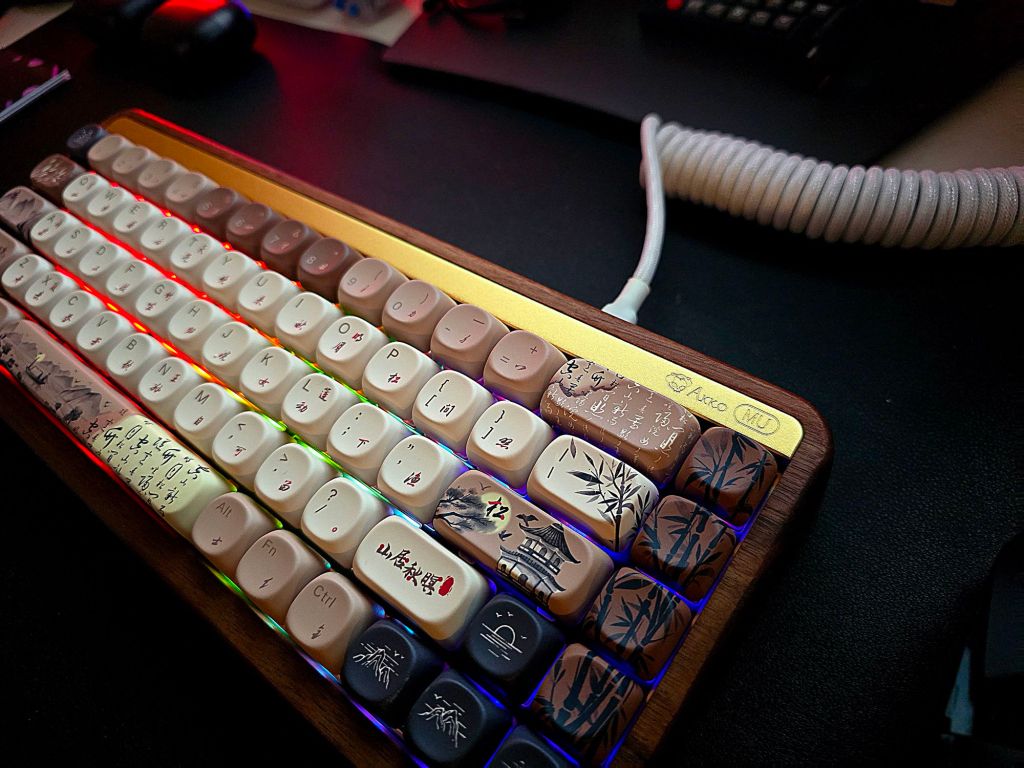 My new Favorite Keyboard, the Akko&nbsp;Mu01!